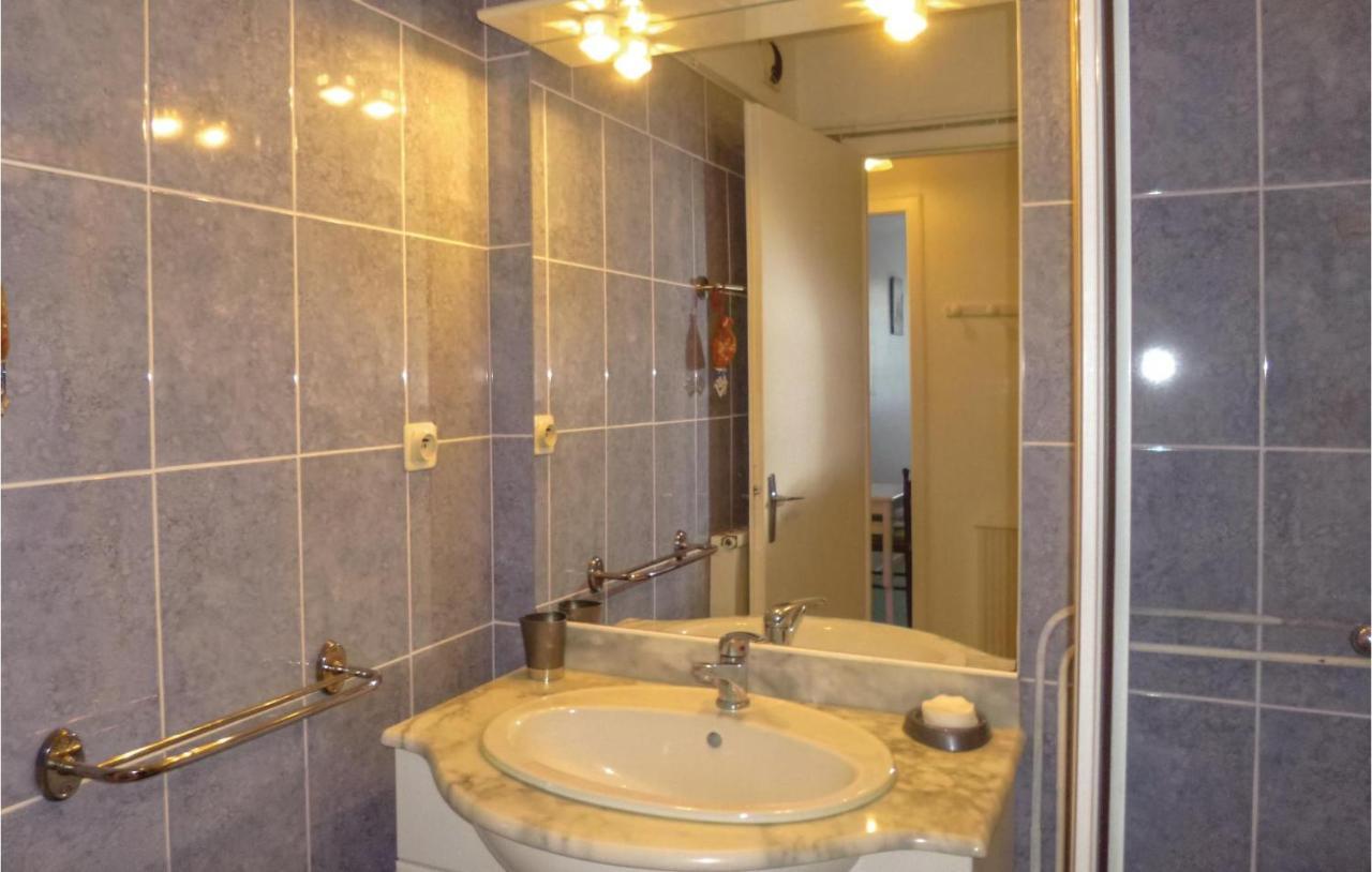 1 Bedroom Nice Apartment In Grandcamp Maisy ภายนอก รูปภาพ